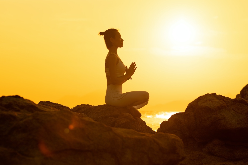Here’s Why (and How) You Should Find Time to Meditate Here’s Why (and How) You Should Find Time to Meditate